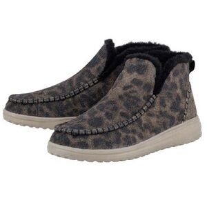 Hey Dude Denny Leopard